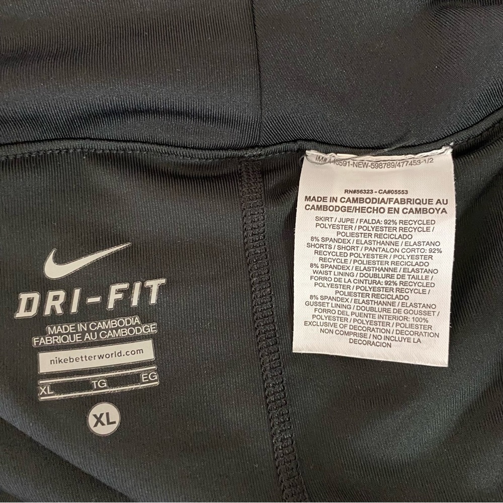 Nike Dri-Fit Baseline Tennis Skort in Black - Picture 8 of 8